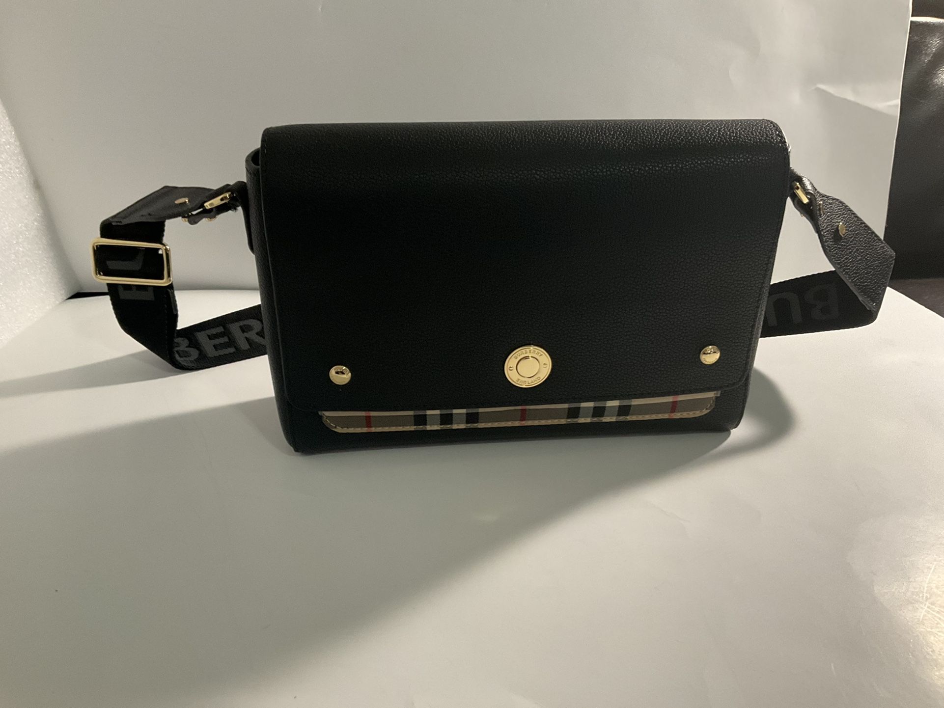 Vintage Fendi Bag for Sale in Belleville, NJ - OfferUp