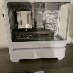 AMD RYZEN 5 5600XT / SAPPHIRE RADEON RX 9070XT (NITRO) GAMING PC