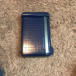 Small Picture Paper Cutter