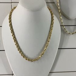 Necklace 10k, 16grms