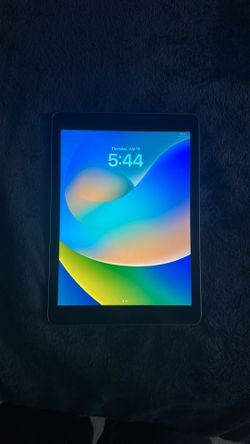 iPad 5th Generation 32GB