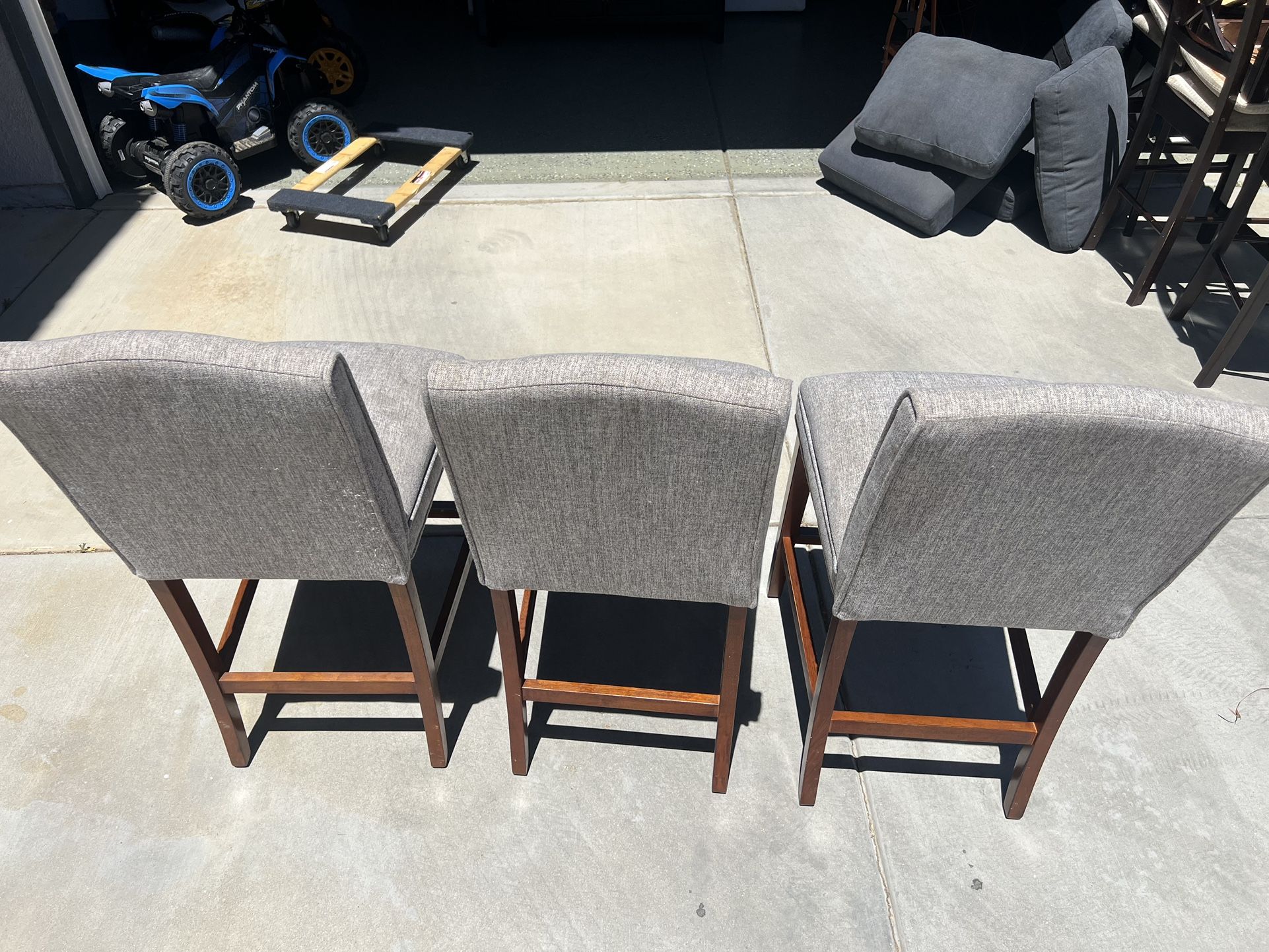 3 Bar Stools