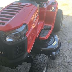 Mower 42 inch Troy Bilt hydrostatic transmission excellent low hours like new