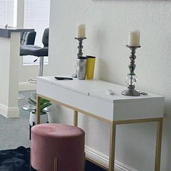 White/gold Makeup Vanity For Sale !! $80