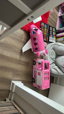 Barbie airplane and RV