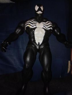 Venom figure