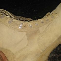 Used Military Boots