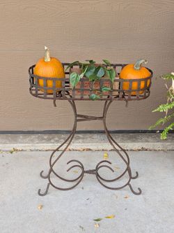 Vintage Scrolling Wrought Marvelous Iron Fern Stand