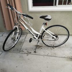 2 Adult Hybrid Bicycles $140 For Both