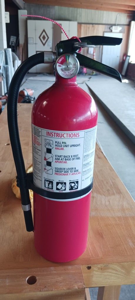 5 Fire Extinguishers For Sale