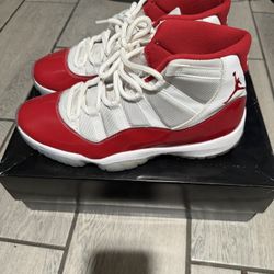 Jordan 11 cherry 