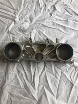 Honda CRF 450 lower triple clamp