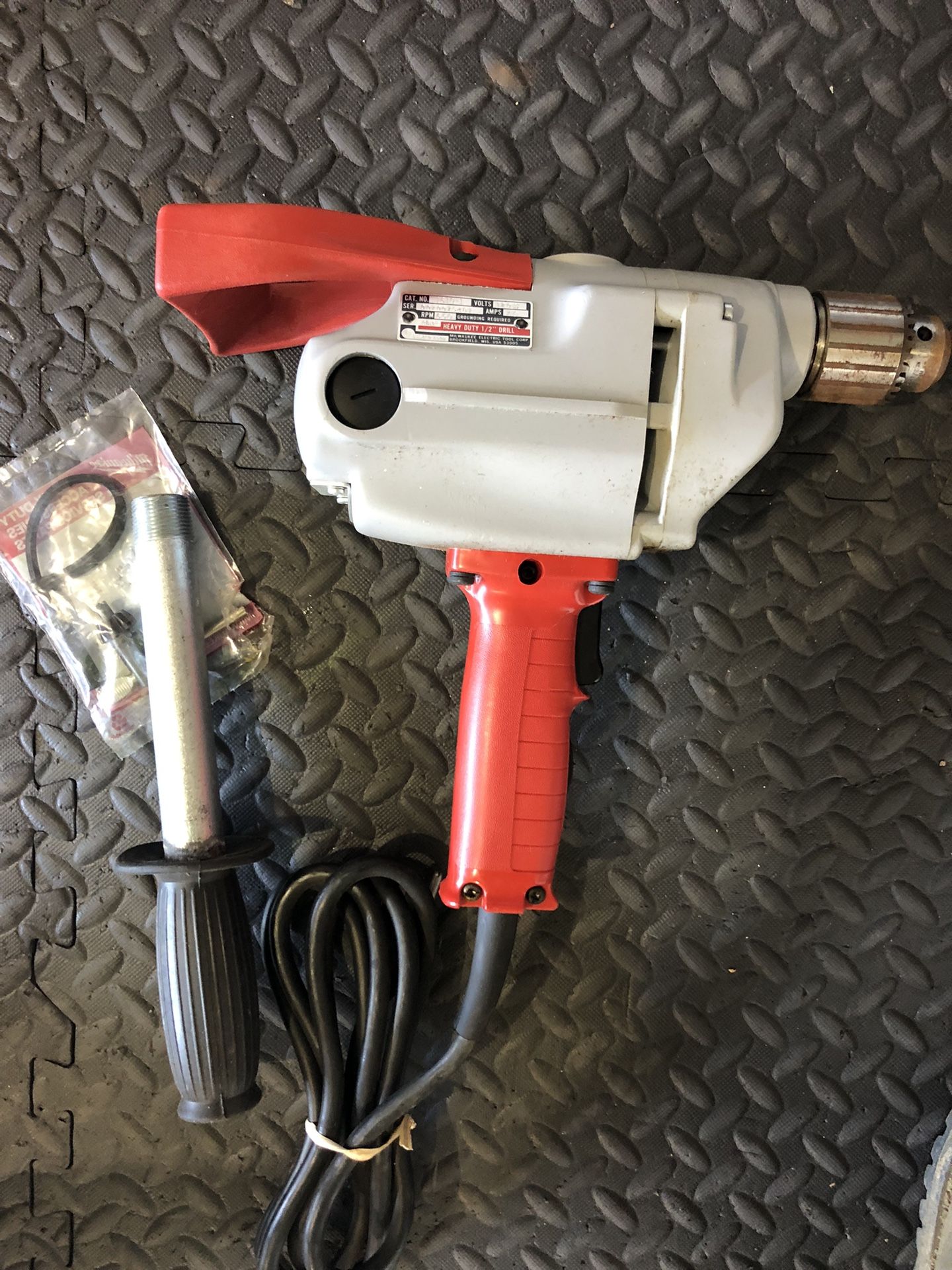 Milwaukee, heavy-duty, 1/2” Drill