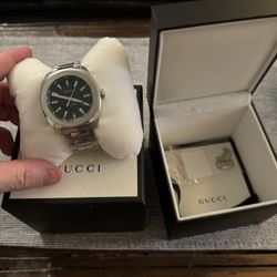 Men’s Gucci Watch 