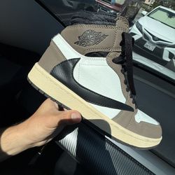 Nike Shoe 