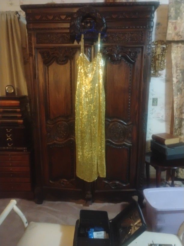 Gold Sequin Evening Gown By Expressions Size 4