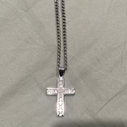 Men’s Cross Chain 