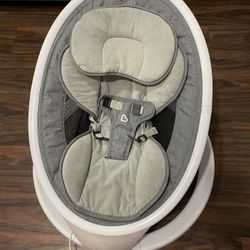 Munchkin® Bluetooth Enabled Lightweight Baby Swing