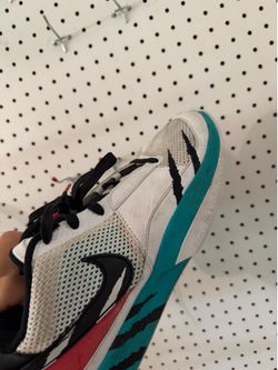 JA MORANTS Size 10.5