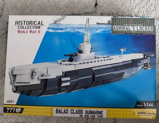 WWII Balao Class Submarine Building Set