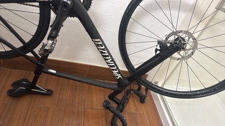 Specialized Roubaix Road Bike