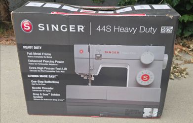 Singer sewing machine +