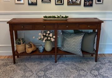 Gorgeous! Solid wood Jonathan Charles sofa/console table.