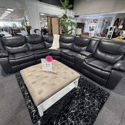 Power Recliner Sectional 