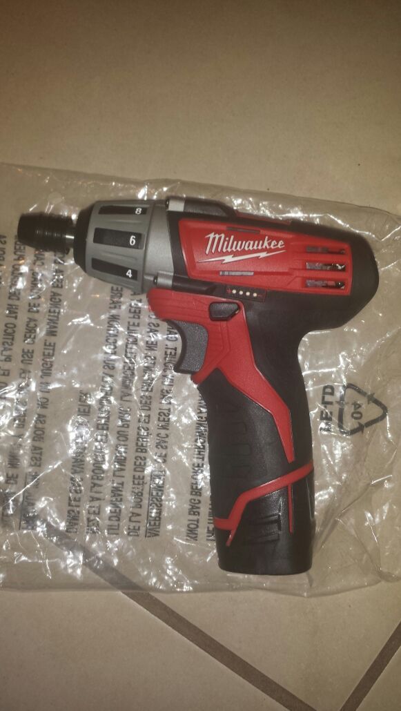Milwaukee 2401-20 M12 Cordless Lithium-Ion Screwdriver- Bare Tool
