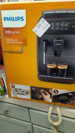 Philips 800 Series Espresso Machine with Milk Frother