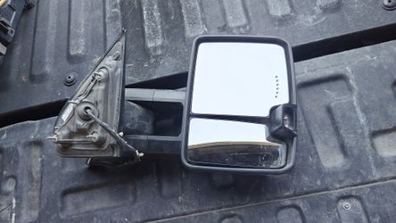 2016-18 GMC Sierra 2500 Right Side Mirror 