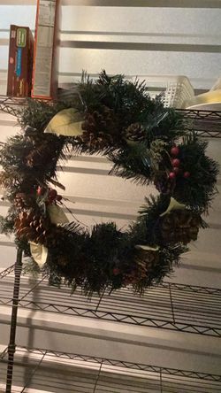 Artificial Christmas Wreath with Pine Cones