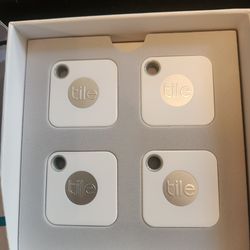 Keychain Bluetooth Tracking Device 4 pack Tile Mate