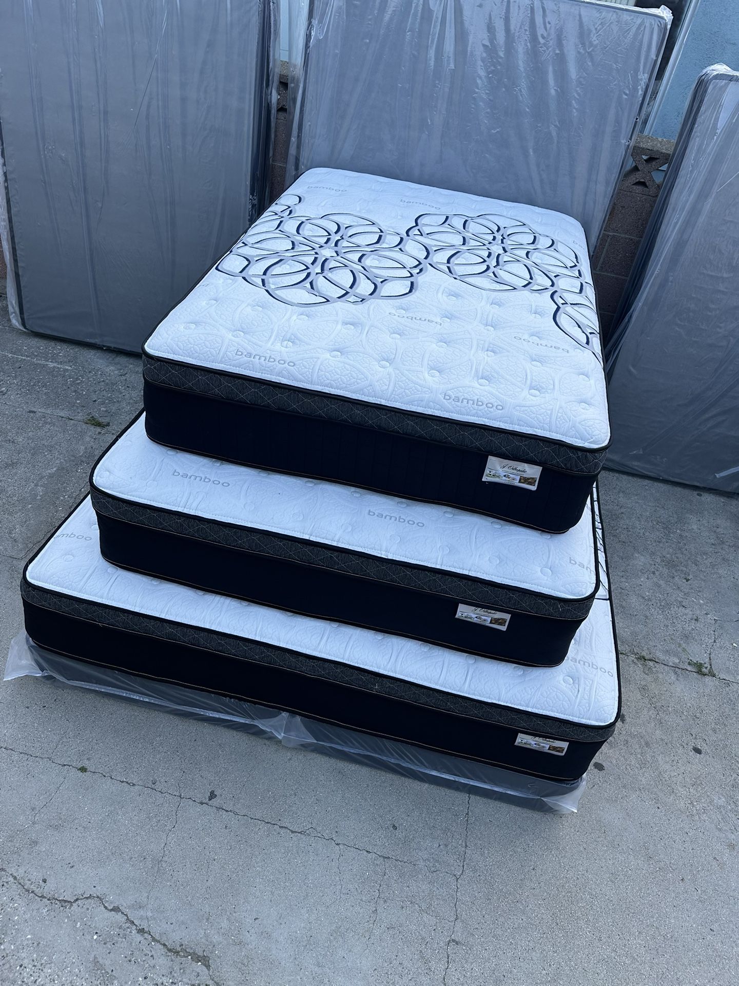 Full Size Mattress Pillow Top New