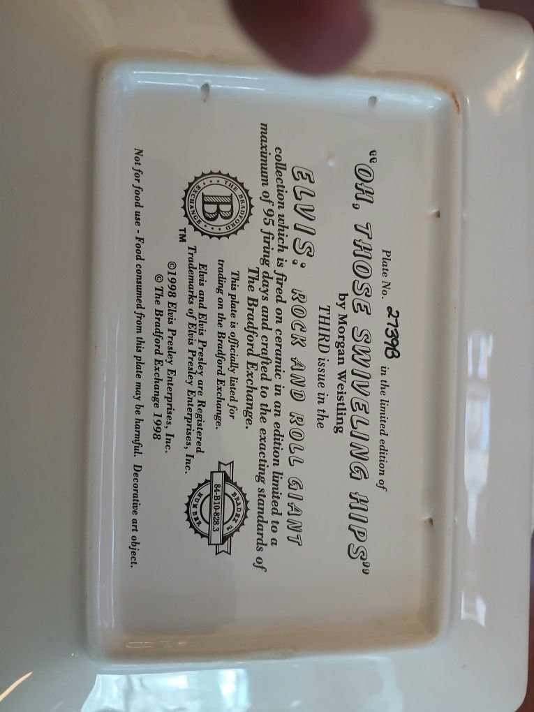 Elvis Plates 
