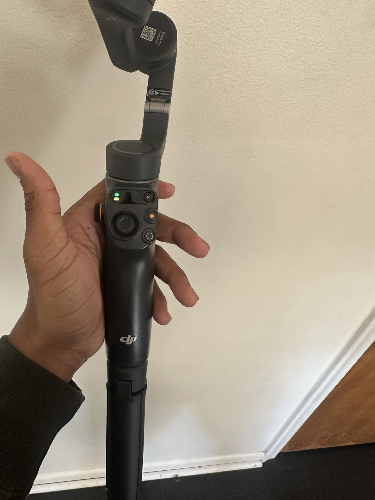 DJi-osmo mobile 7p smart phone