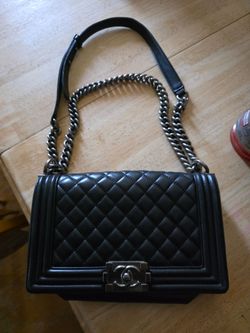 Chanel handbag/purse