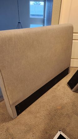 Free FULL- sized Bedframe.