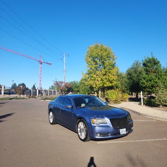 2011 Chrysler 300
