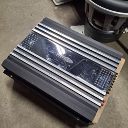 Hitron 2 Channel Bridge 2000 Watt Amplifier In Full Functioning,  Works. In Full Functioning 120.00 Pick Up Merced 
