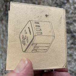 Travel Adapter 