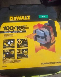 DEWALT DW089K Cross Line Plus 90° Laser Level
