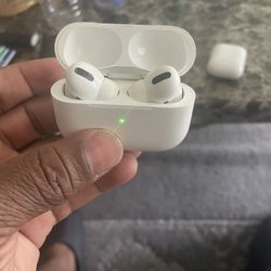 Air Pods pro Max 2 And original AirPods I Have Multiple Pair 