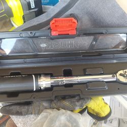 Husky, 200 inch pound torque wrench.