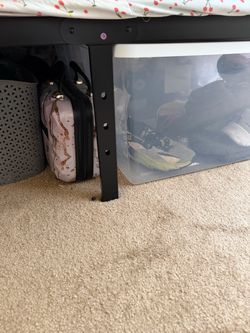 Full bed frame