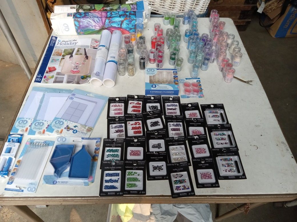 Lot Of Diamond Dots Supplies! Over 300.00 For 100.00