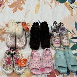 Toddler Girls Shoes (Size 9)