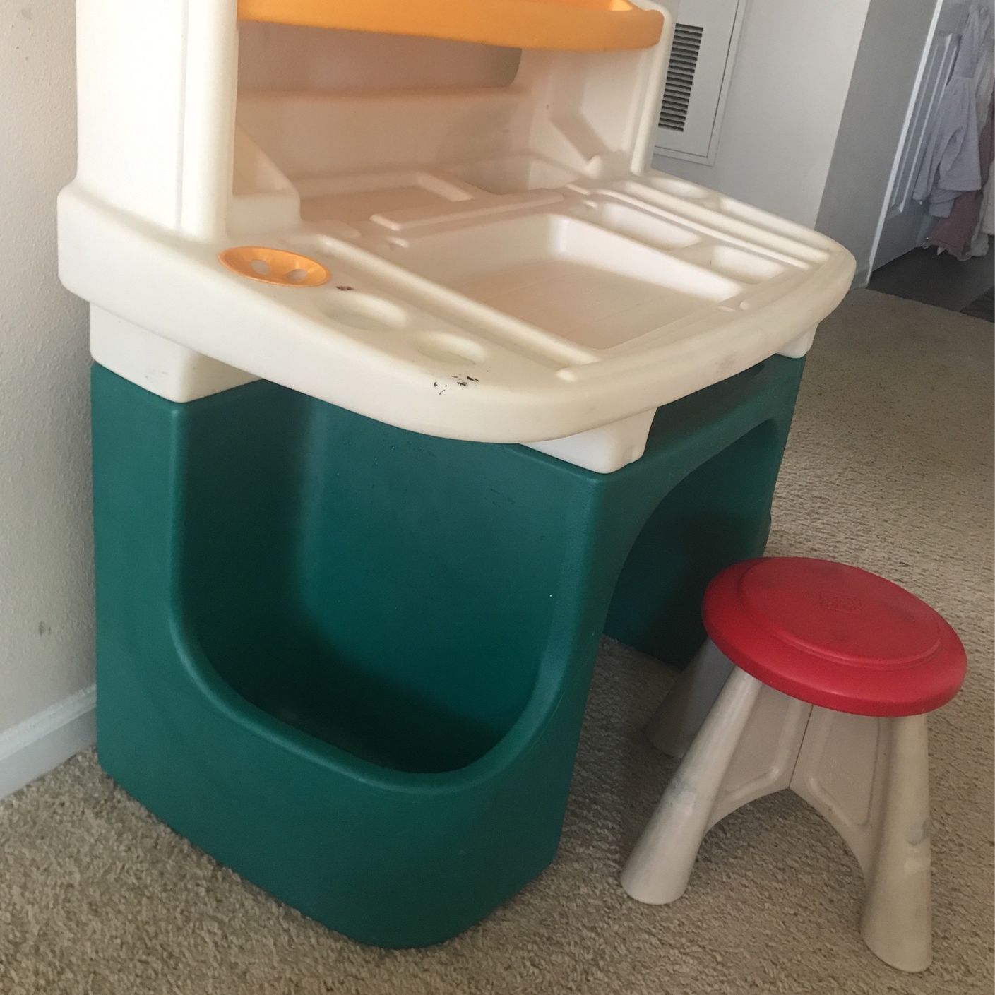 Step 2 Desk With Stool For Kids
