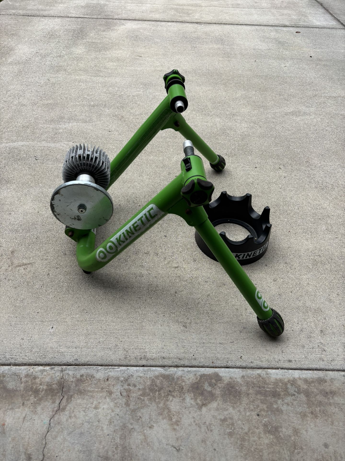Kinetic Bike Indoor Trainer