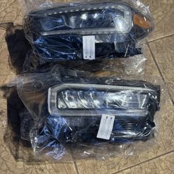 2016 - 2023 Toyota Tacoma Headlights 